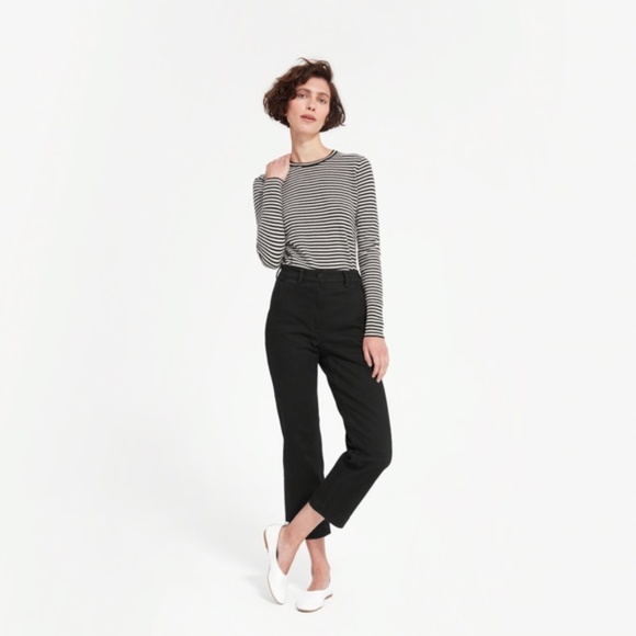 Everlane Denim - Everlane Cropped Straight leg Regular Jeans Size